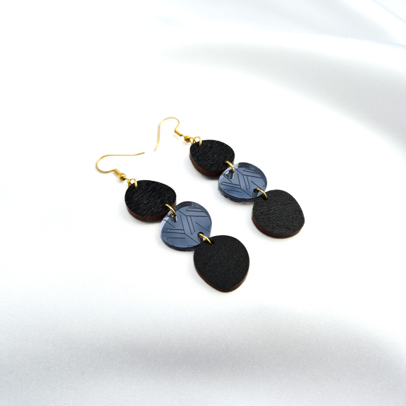 yukinor kawa earring in graphite black-black | yukinor kawa-korvakoru grafiitin musta-musta