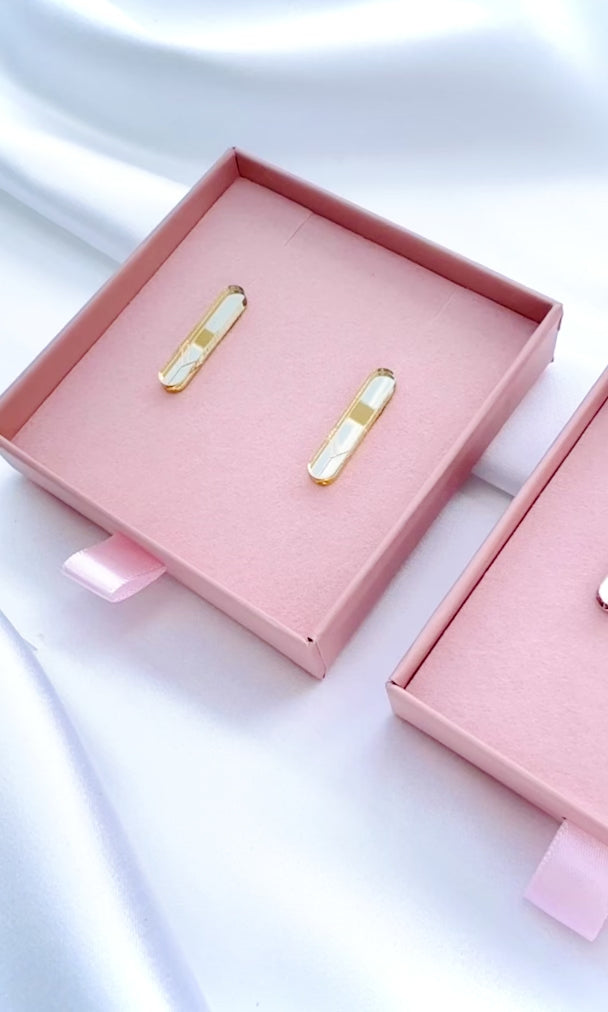 ame-korvakorut kaikissa väreissä – ame earrings in all colors