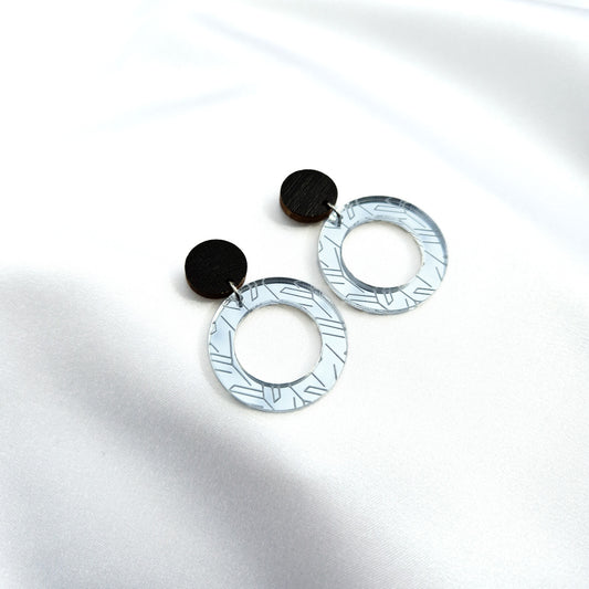 yukinor maru earring in silver-black | yukinor maru-korvakoru hopea-musta